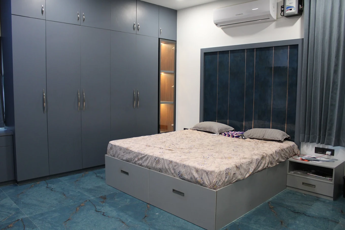 Luxury Apartment